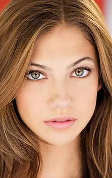 Миа Серафино