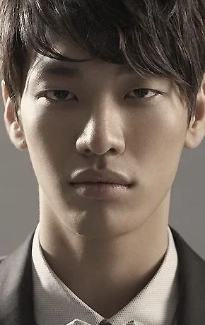 Ким Ён-гван